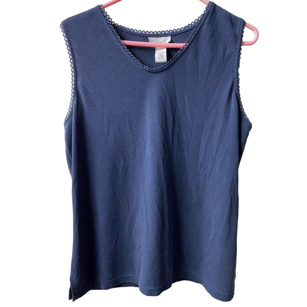 Avenue Woman's  Size 14/16 Tank Top Sleeveless Navy Blue